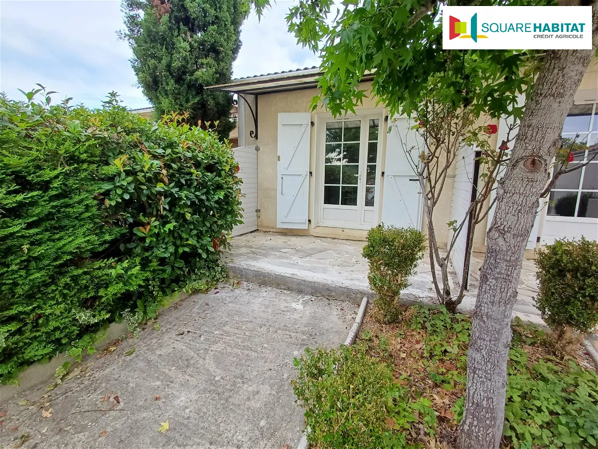 House Rue Simone Signoret in Auch
