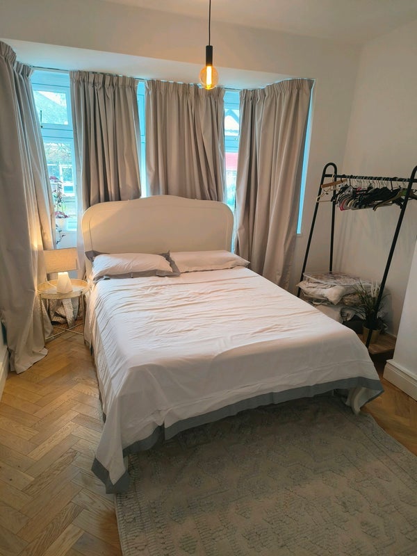Room Highmead in Greater London