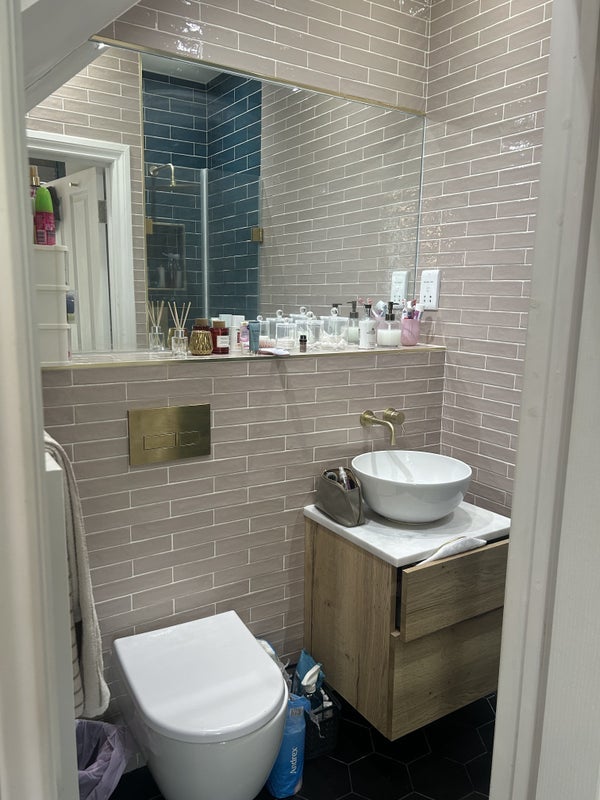 Room Gassiot Road in Greater London