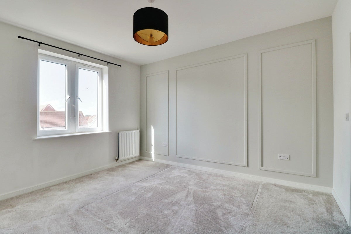 Flat Newington Avenue in Southend-on-Sea