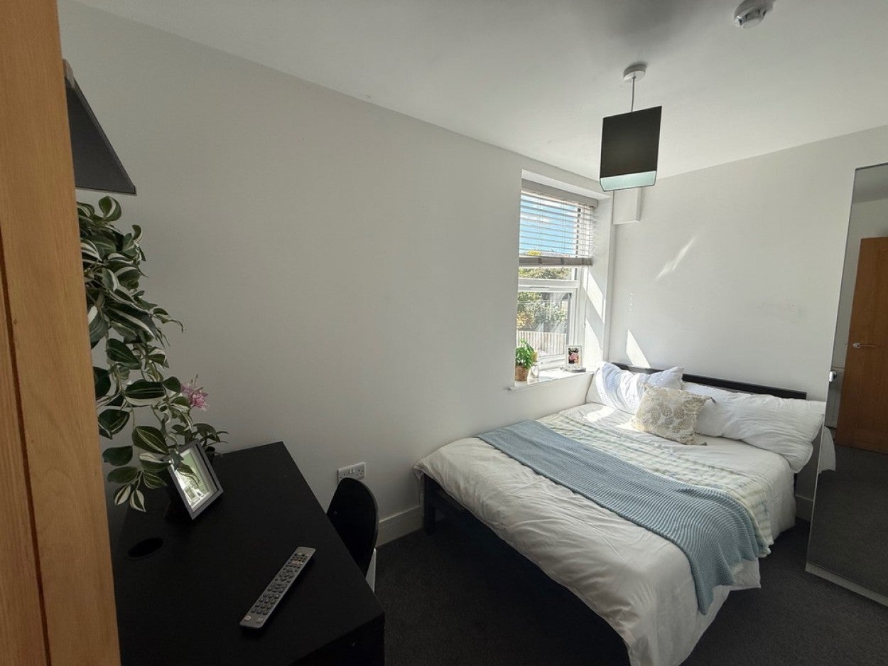 House Epperstone Court in Nottingham