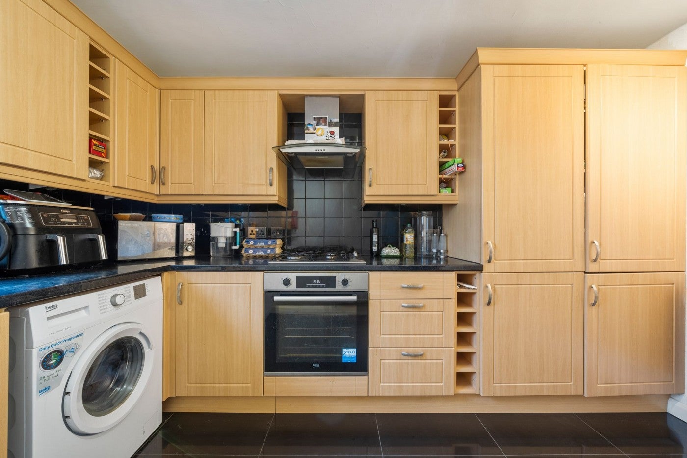 Flat Nicholsfield Walk in Greater London