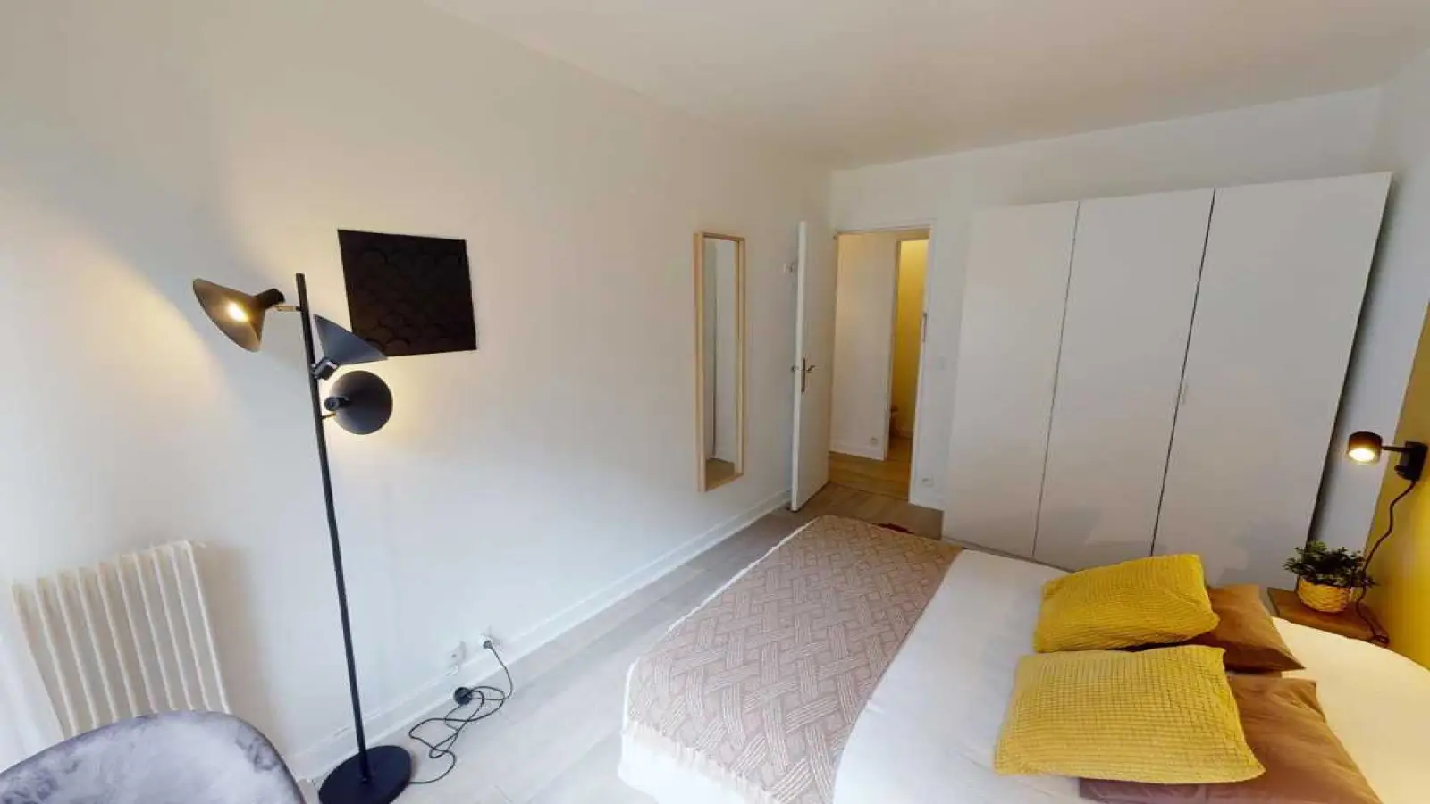 Appartement Rue Petit à Paris