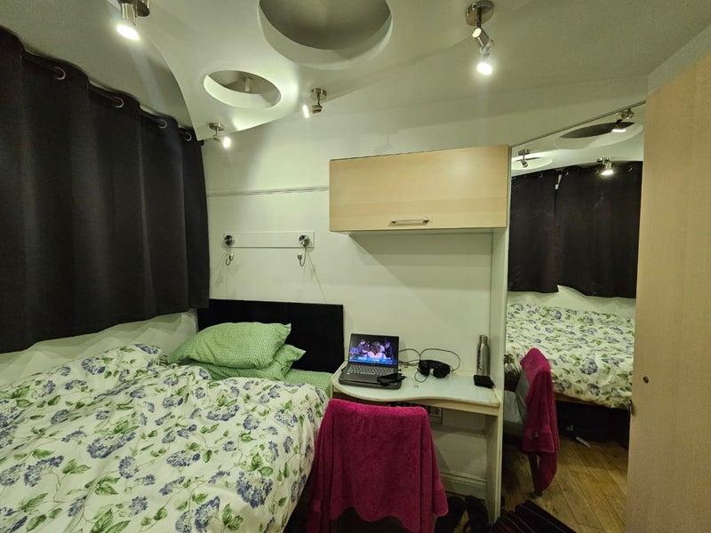 Room Old Church Road in Greater London