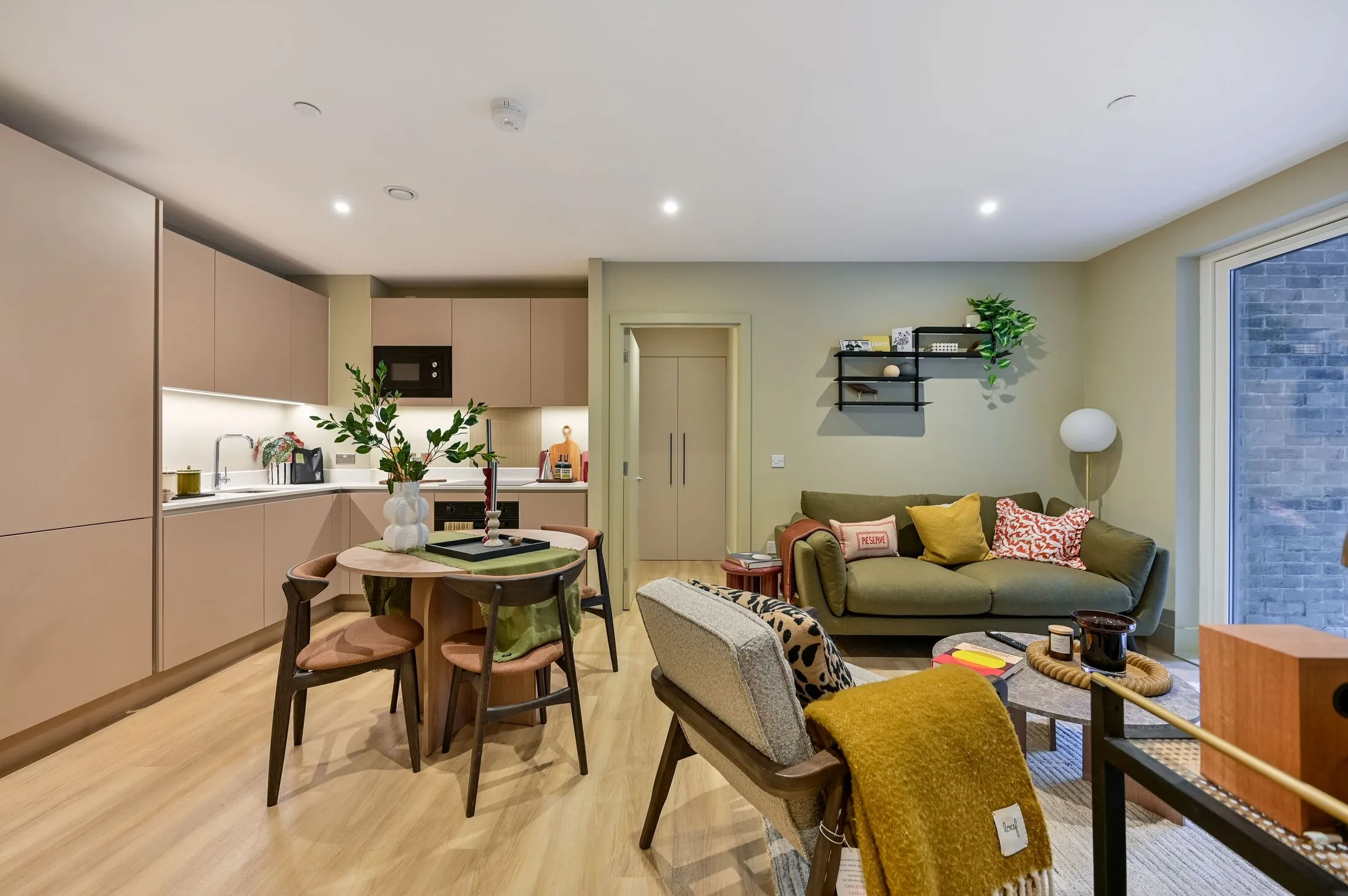 Flat Mill Mead in Staines-upon-Thames