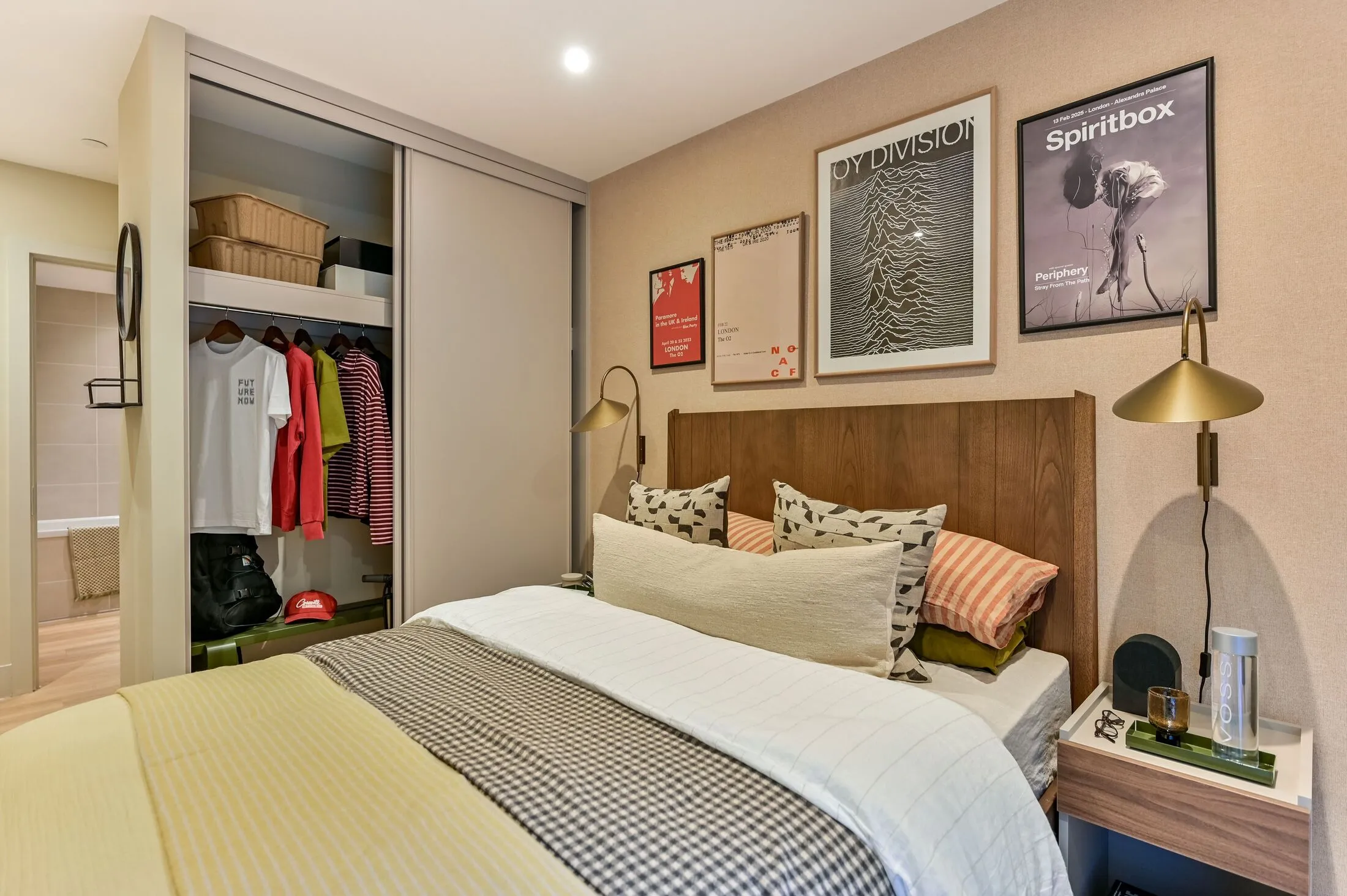Flat Mill Mead in Staines-upon-Thames