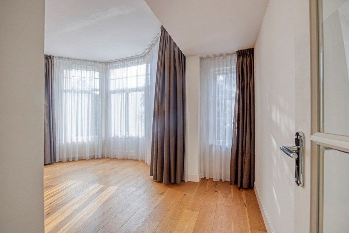 Appartement Ten Hovestraat 12