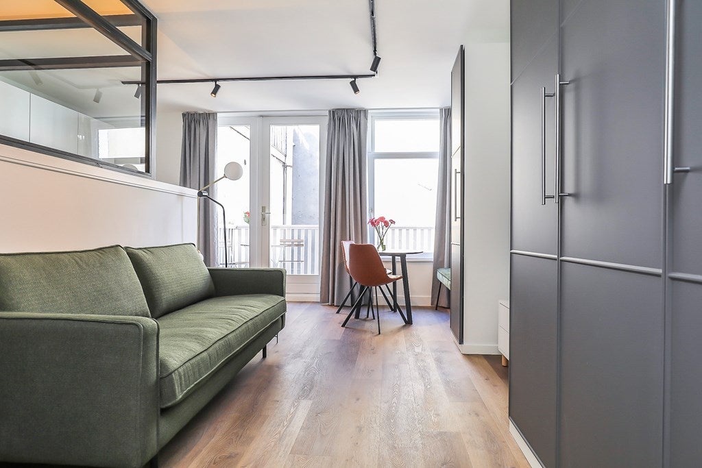 Appartement Jacob van Lennepstraat 64 3A in Amsterdam