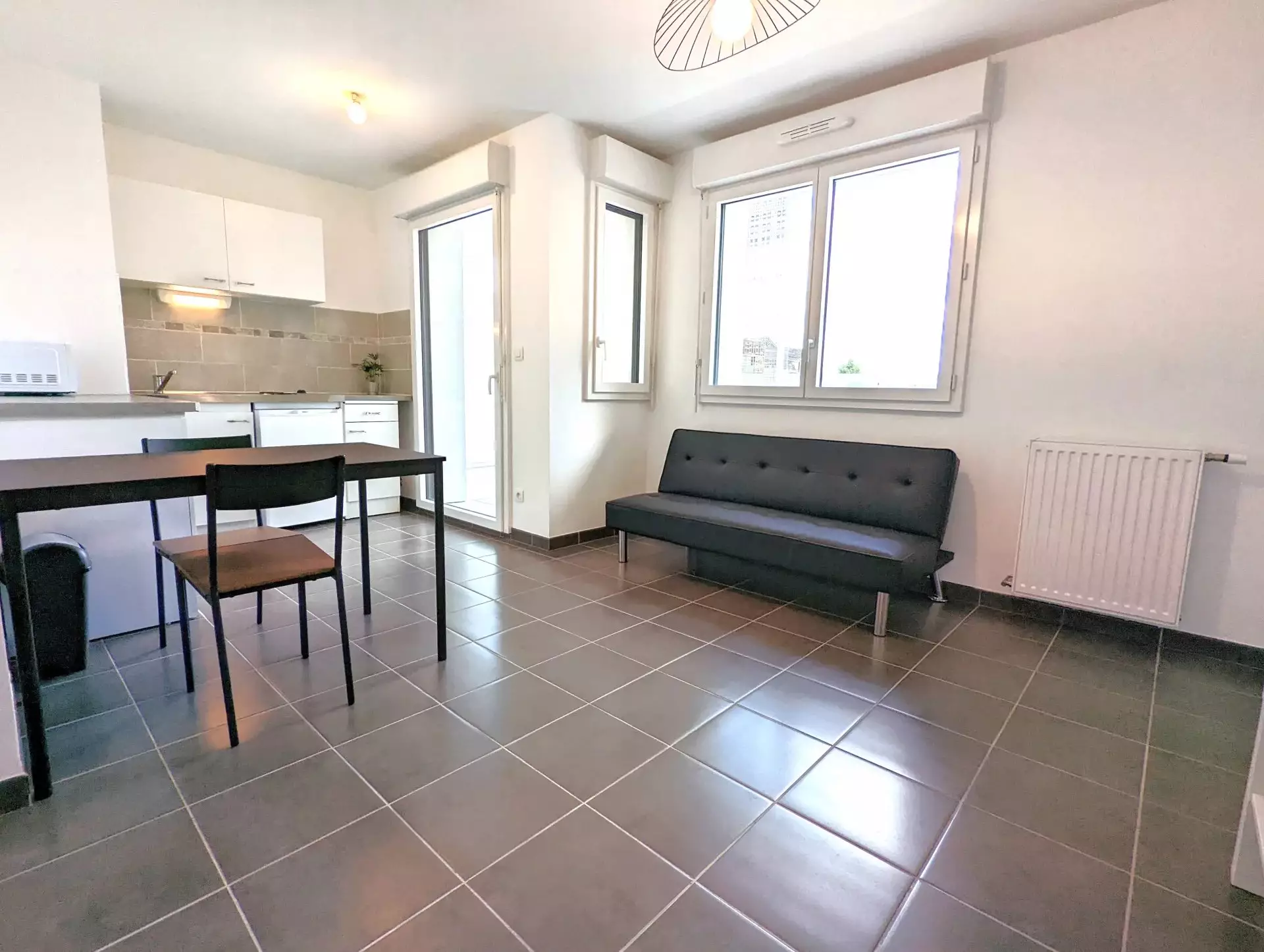 Flat Rue Louise Weiss in Toulouse