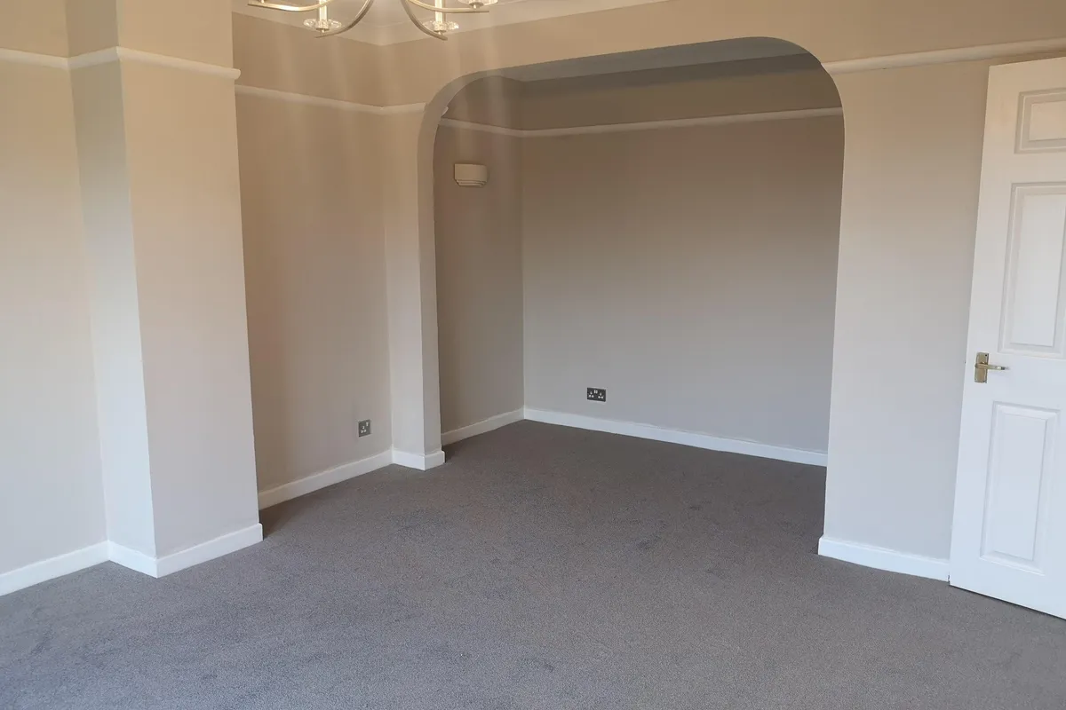 Flat Chalvington Road in Chandler's Ford