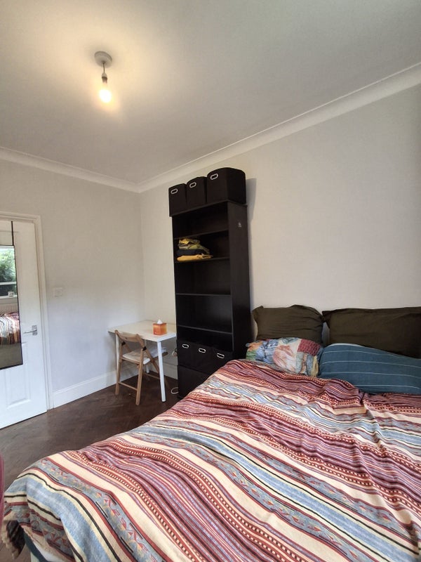 Room Lexham Gardens in Greater London