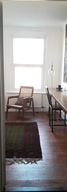 Room Hatcham Park Road in Greater London
