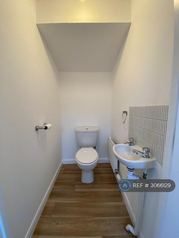 House Moorhen Close in Walsall