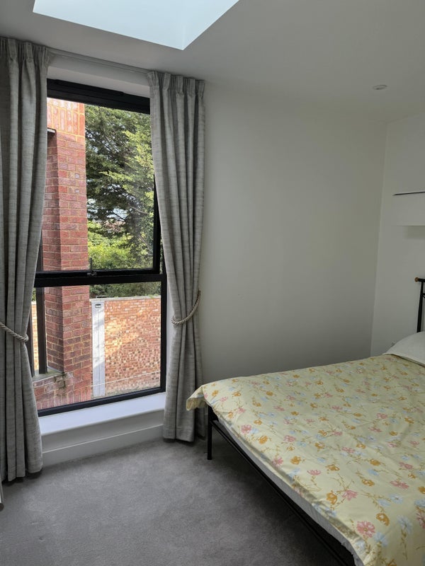 Room Imperial Road in Windsor