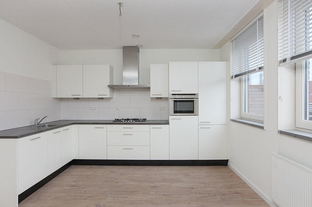 Appartement te huur: Antony Duyklaan 2, Rotterdam