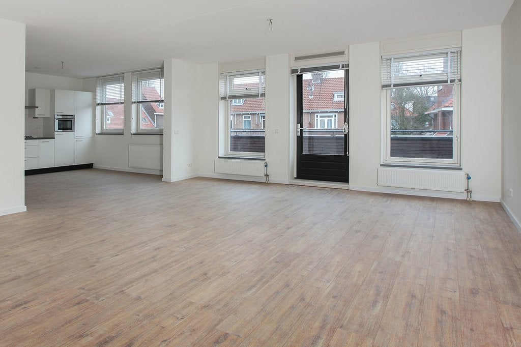 Appartement te huur: Antony Duyklaan 2, Rotterdam
