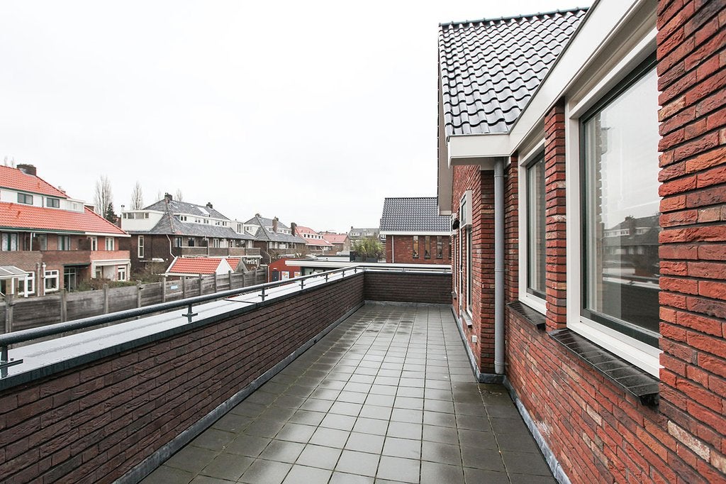 Appartement te huur: Antony Duyklaan 2, Rotterdam