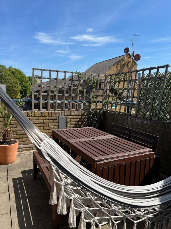 Flat Anna Close in Greater London