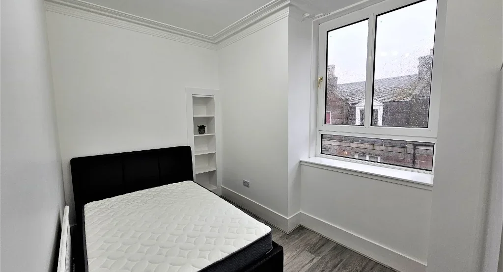 Flat Raeburn Place in Aberdeen City