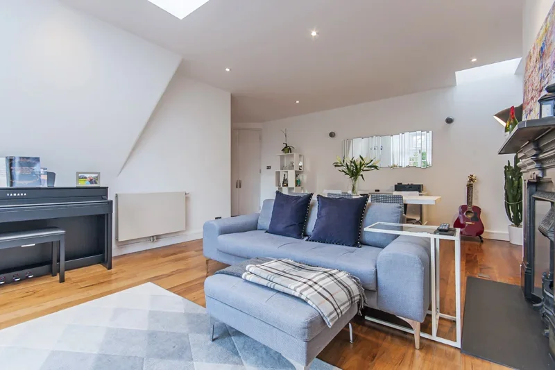Flat Goldhurst Terrace in Greater London