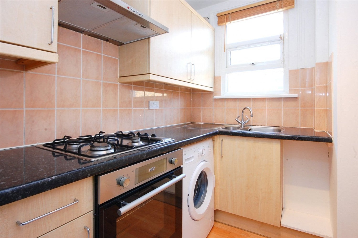 Flat Windsor Road in Greater London