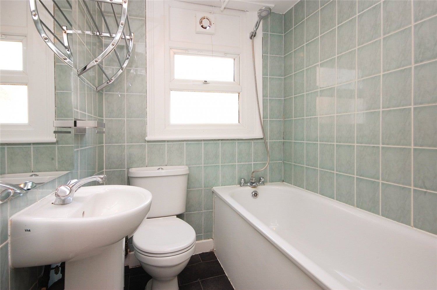 Flat Windsor Road in Greater London