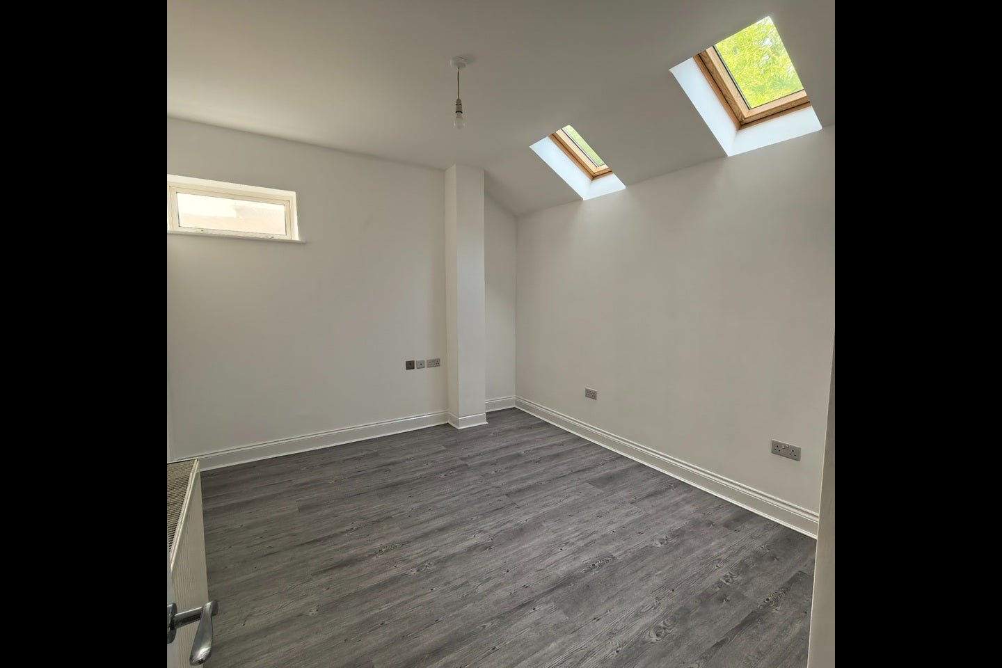 Flat Gemini Court in Greater London