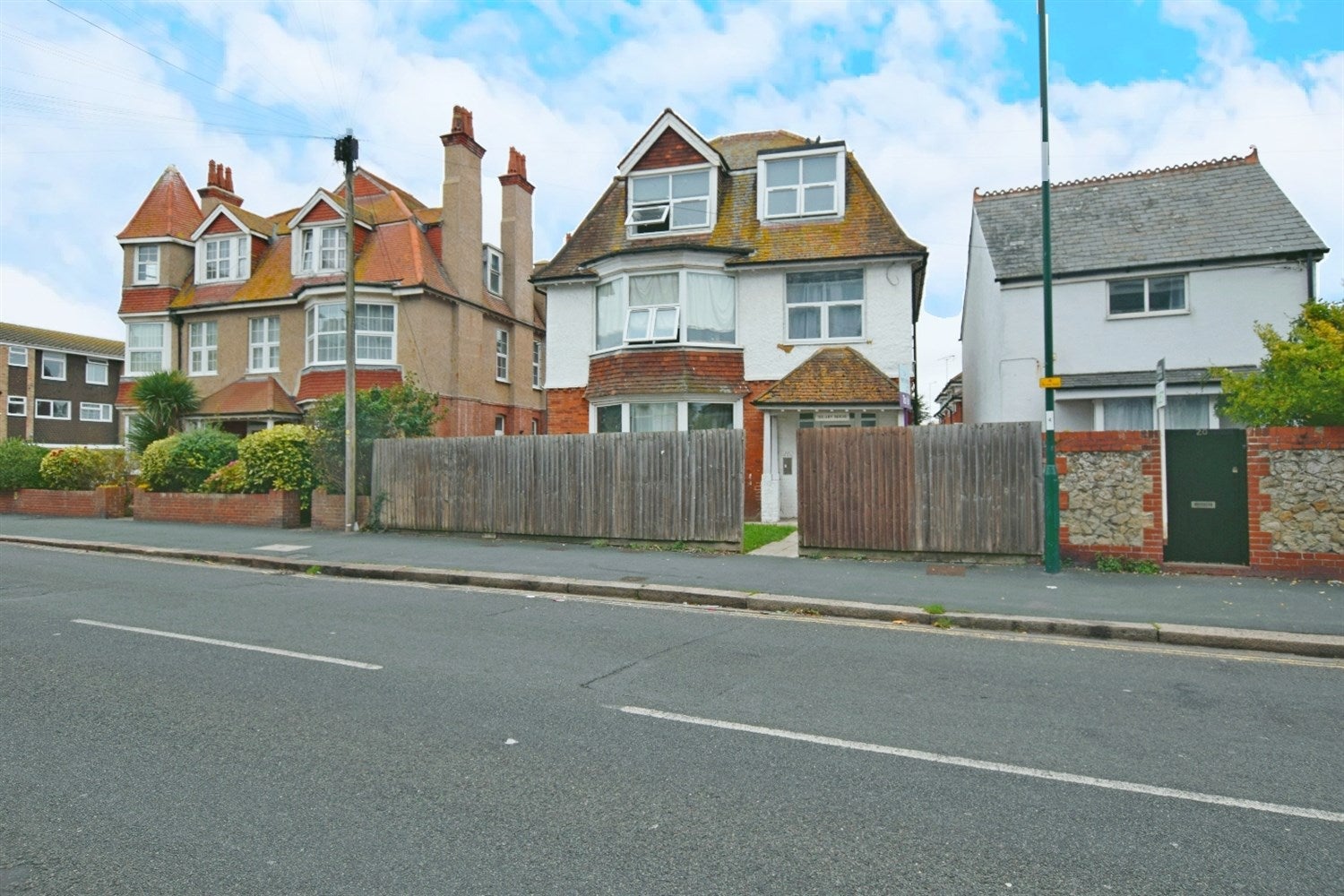 Flat Park Road in Arun