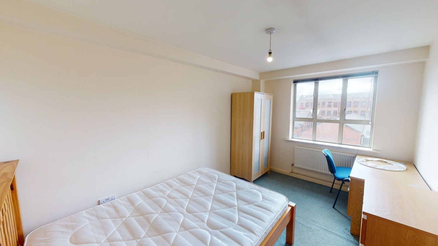 Flat Russell Street in Nottingham