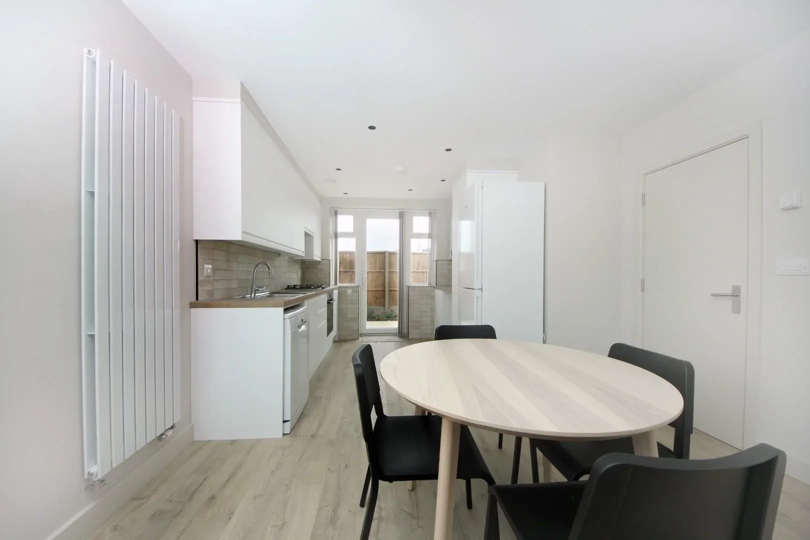 Flat Lowfield Road in Greater London