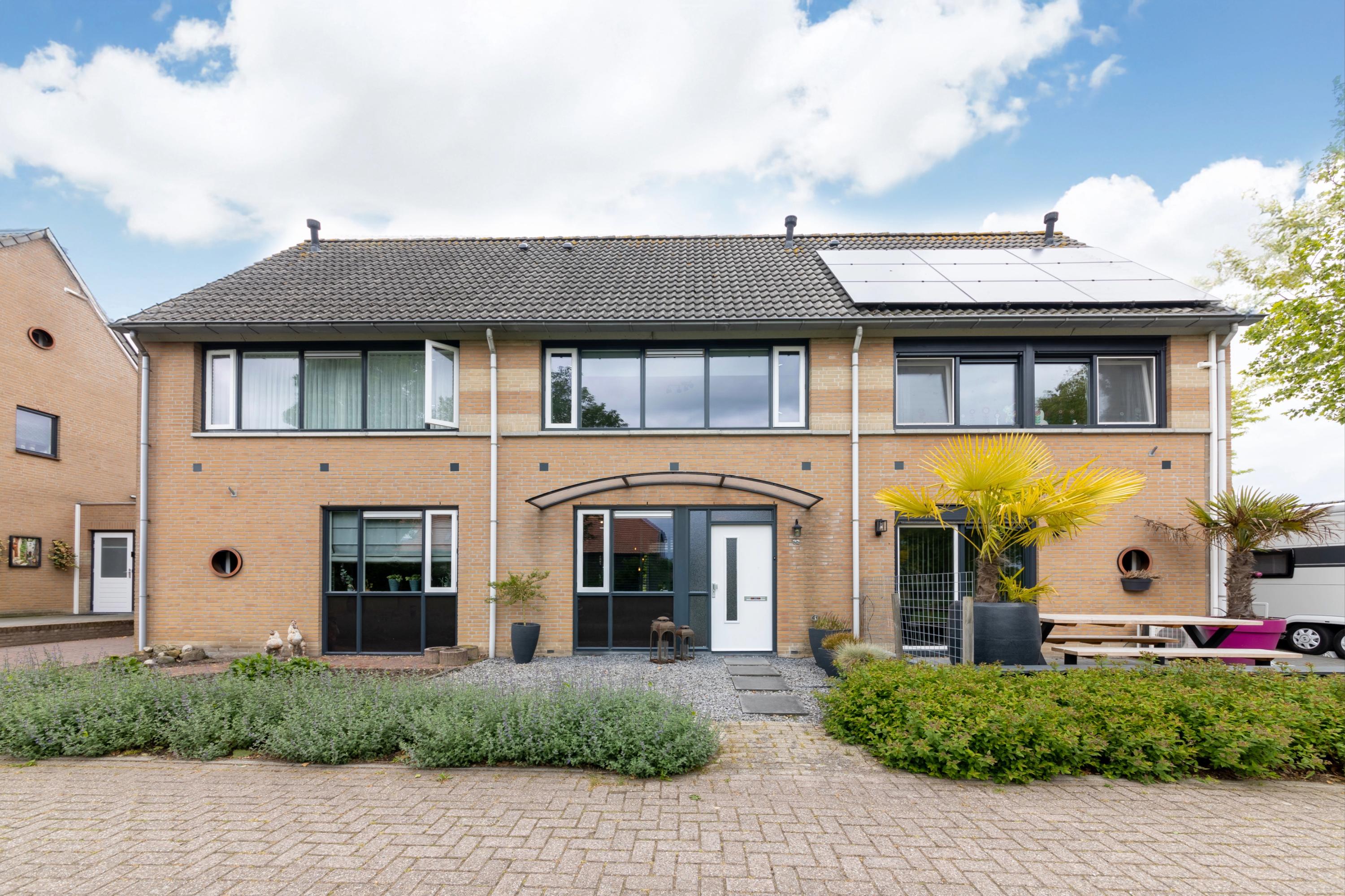 Huis Meester van de Venstraat 32 in Maasbommel