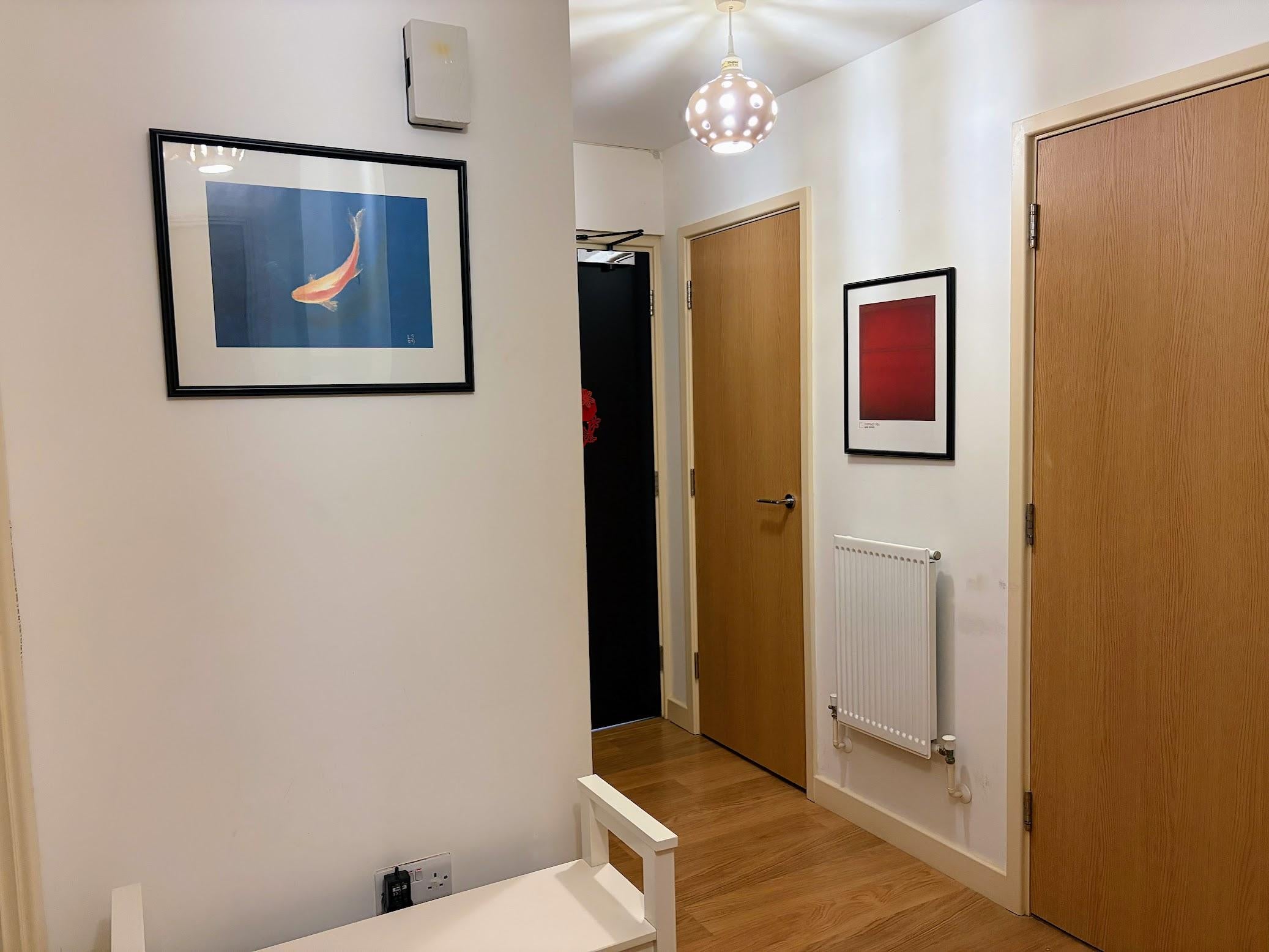 Flat Salton Square in Greater London