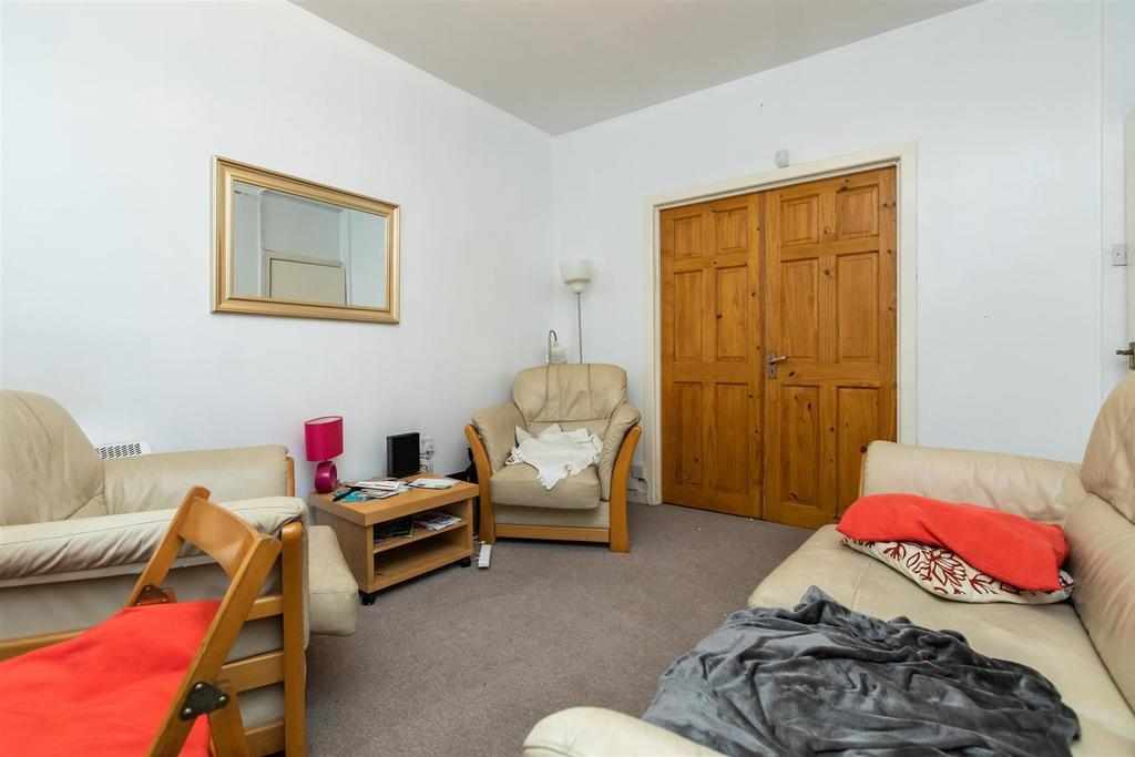 Flat Dawlish Road in Birmingham