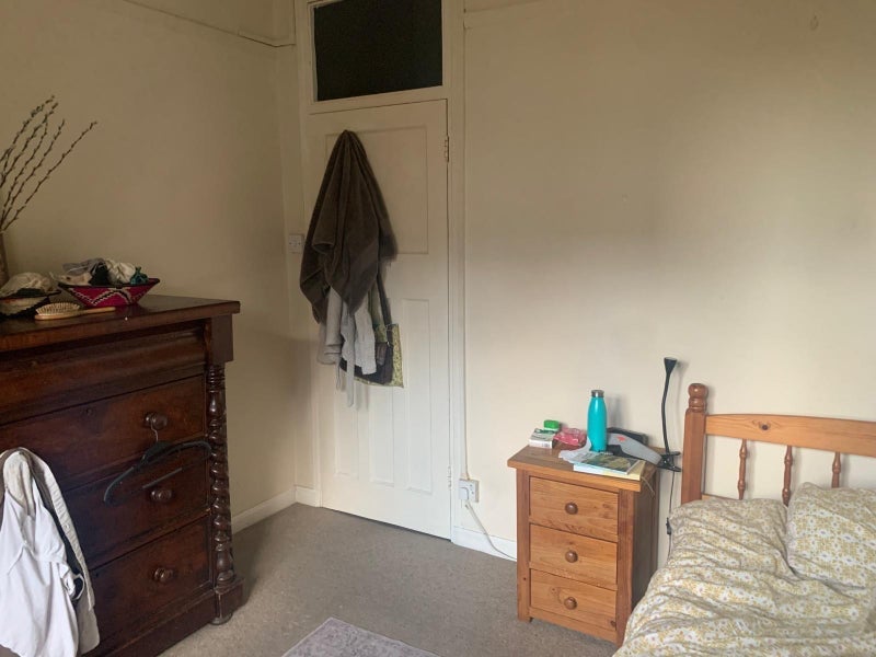 Room Fairfield Drive in Greater London