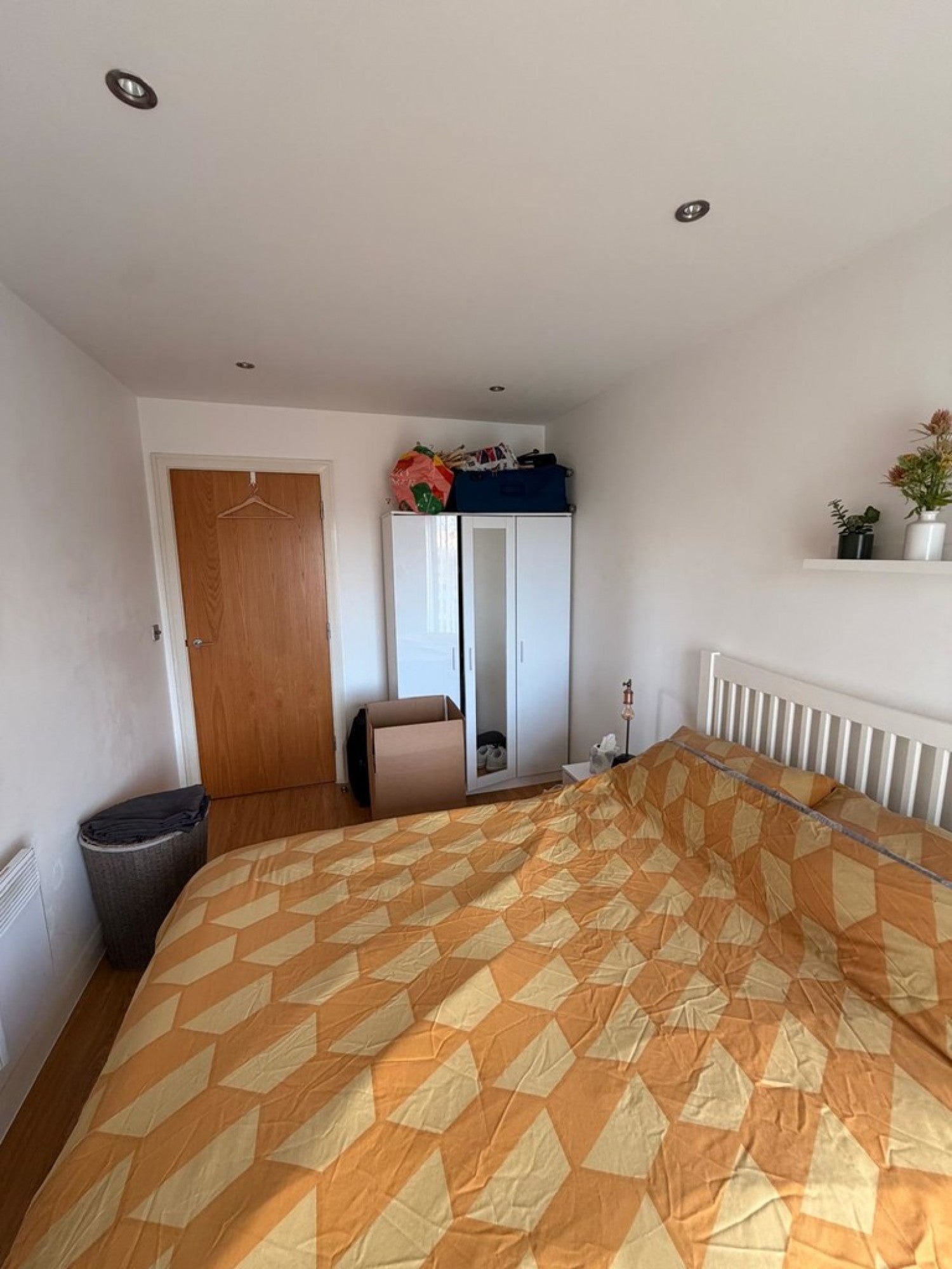 Flat Taylorson Street South in Salford