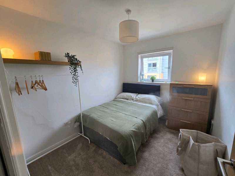 Room Barrland Street in Glasgow