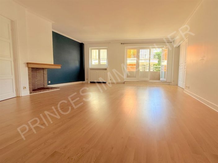 Appartement Rue Victor Hugo à Issy-les-Moulineaux