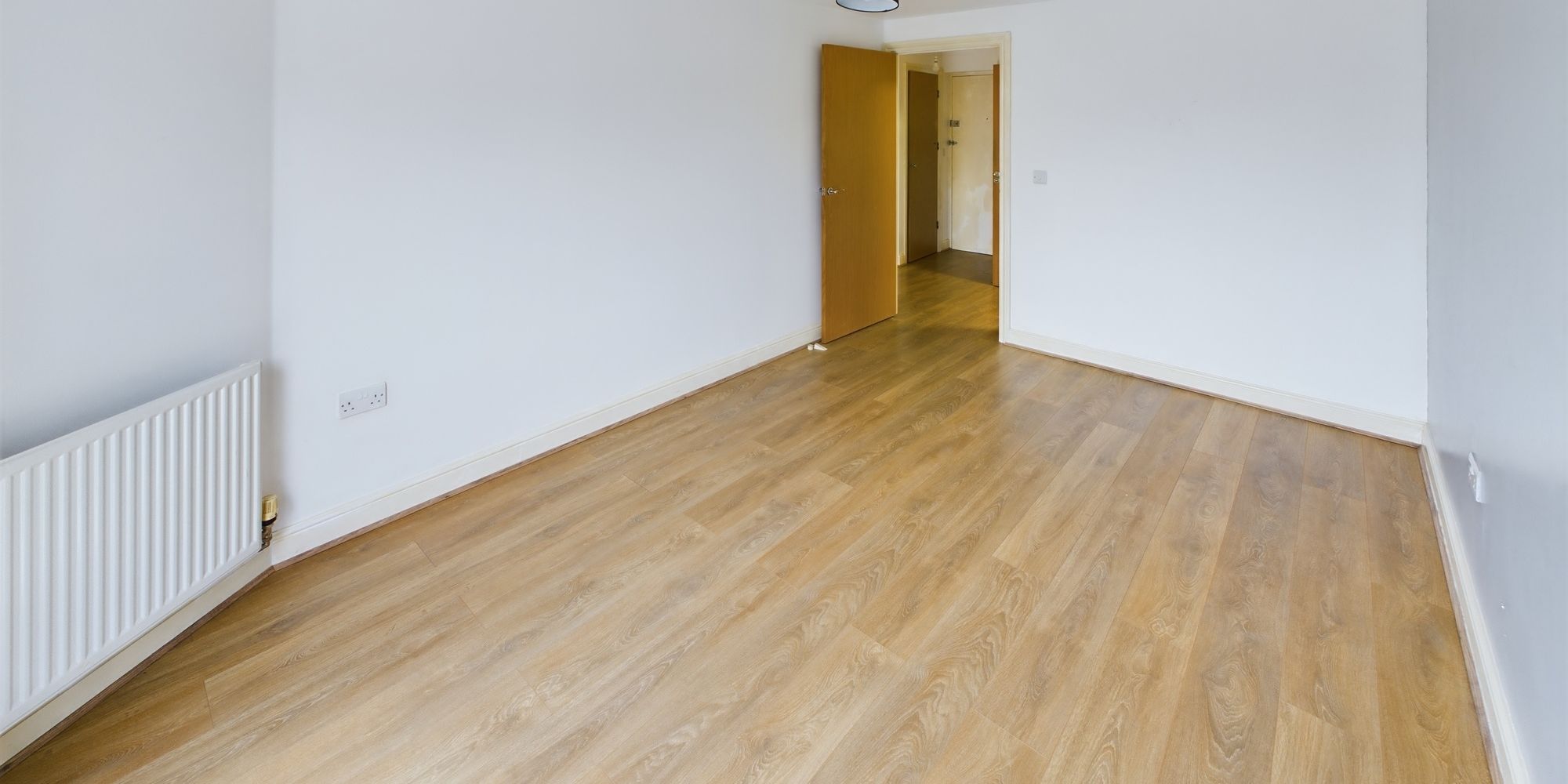 Flat Howlands Court in Crawley