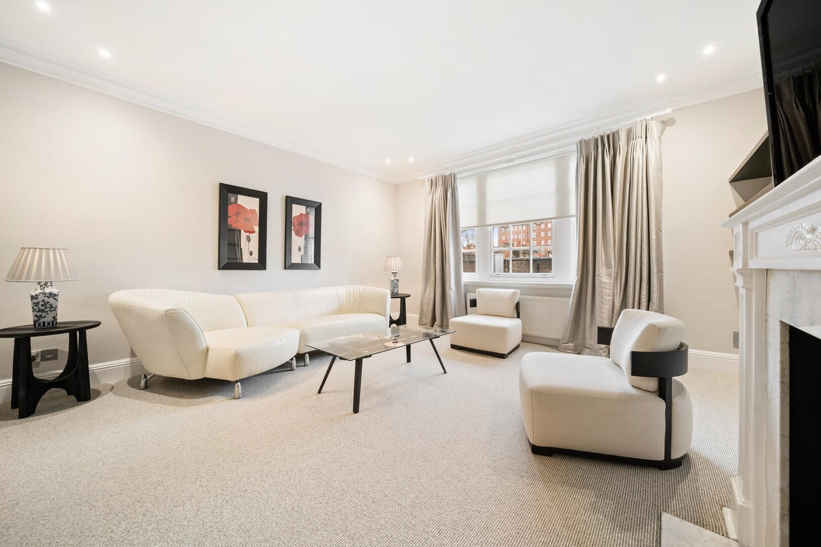 Flat Draycott Place in Greater London