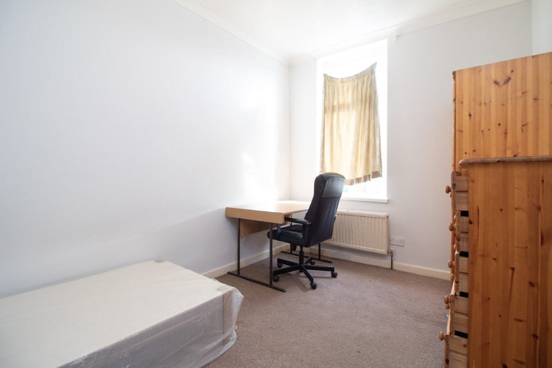 Room Alma Road in Southampton