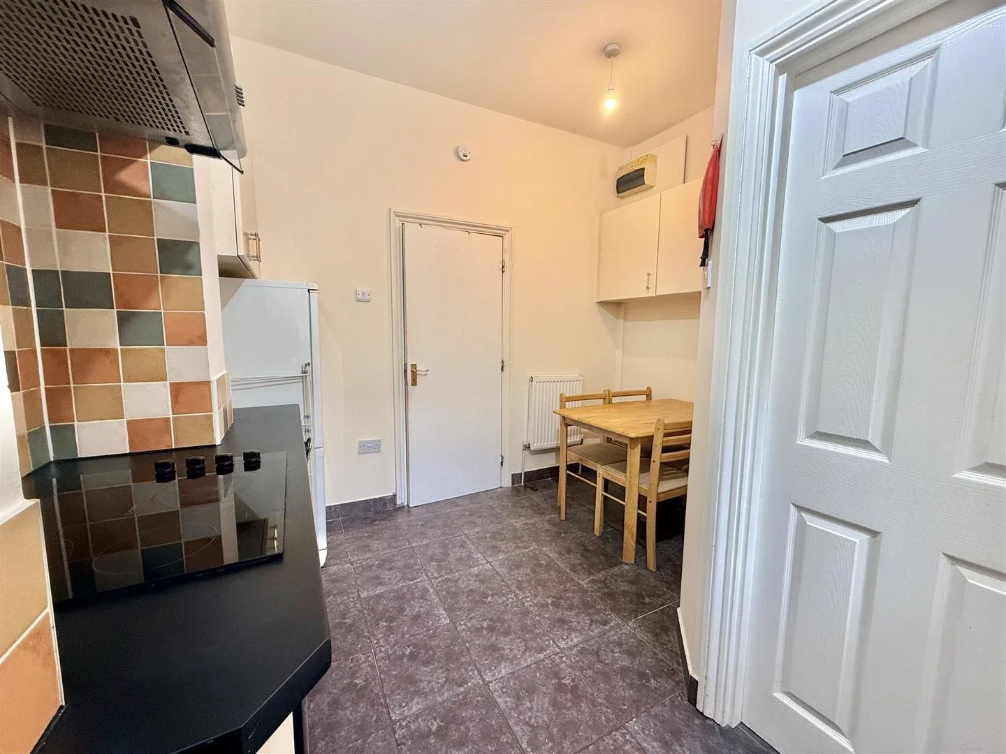 Flat Belmont Avenue in Greater London