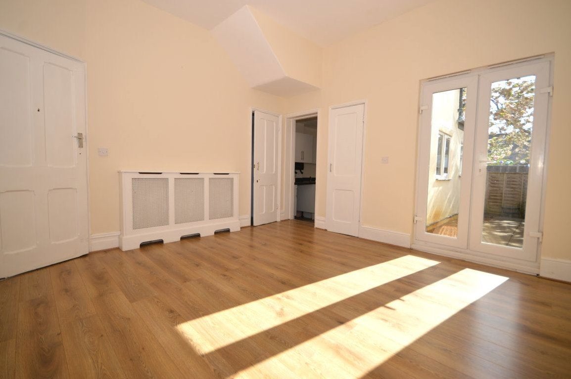 House Estcourt Road in Watford
