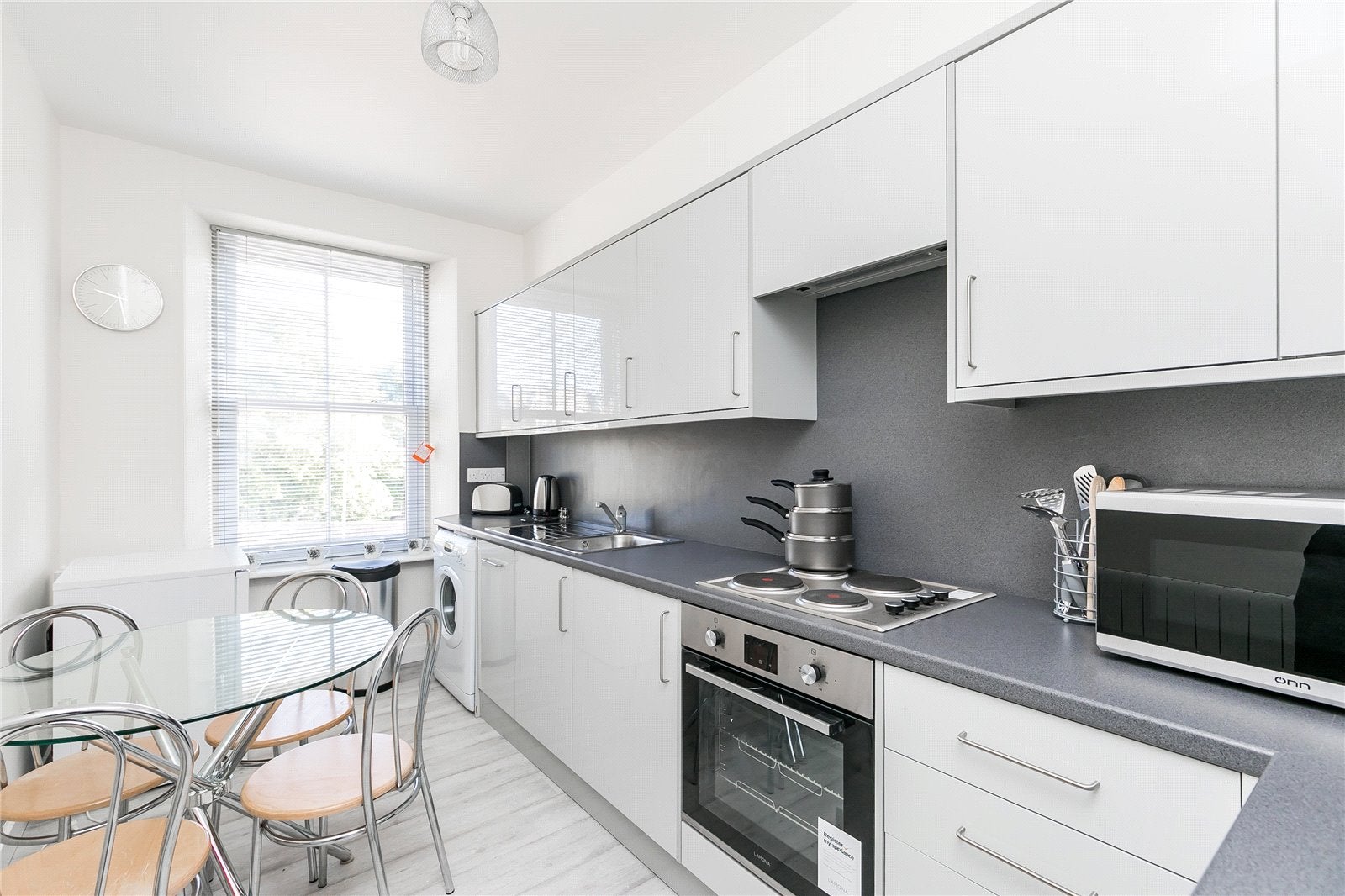 Flat Nellfield Place in Aberdeen City