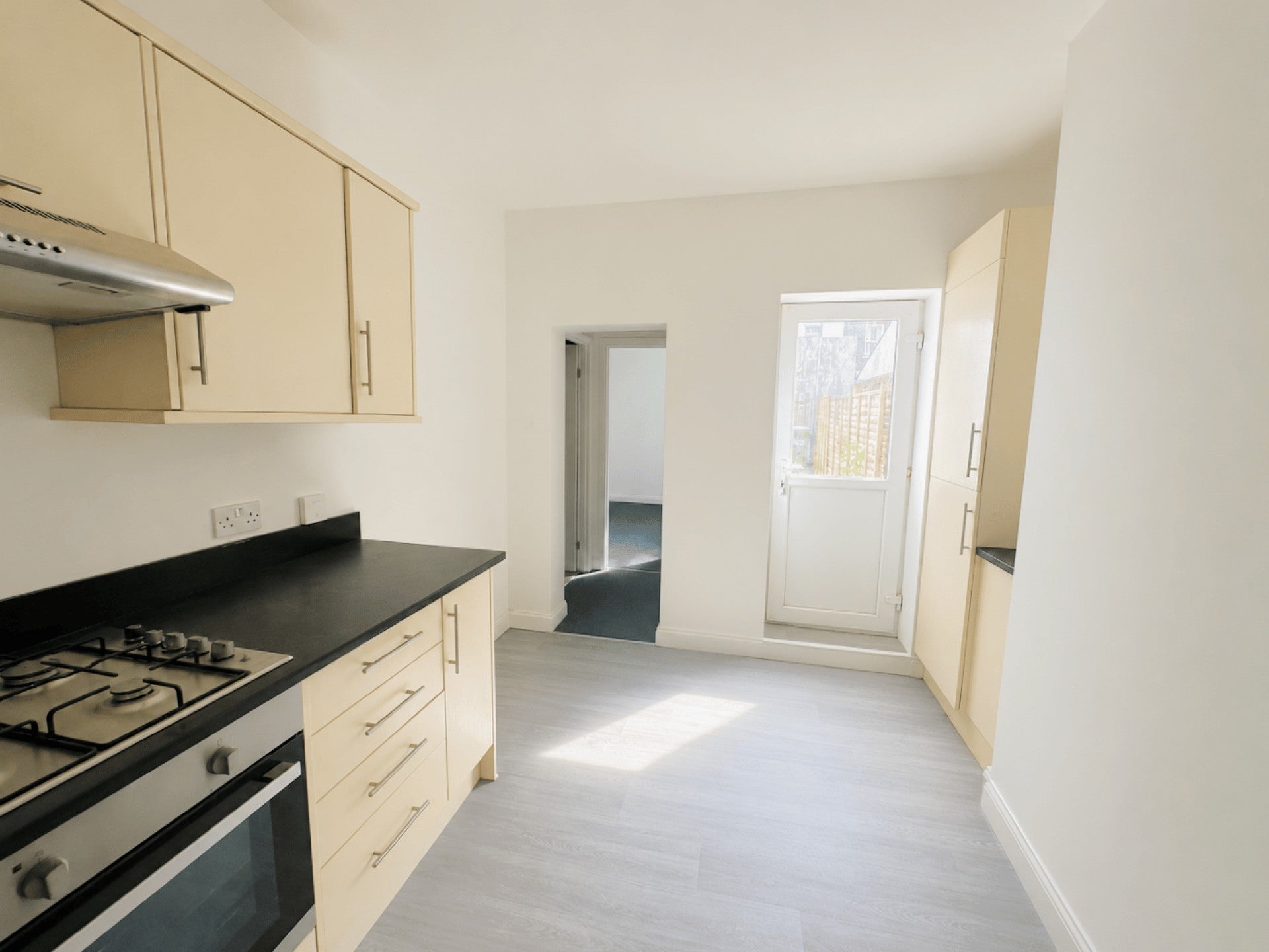 Flat Cornwall Road in Rother