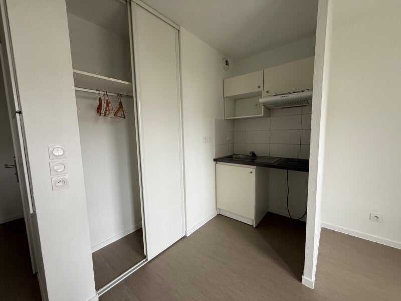 Flat Rue Schyller in Villenave-d'Ornon