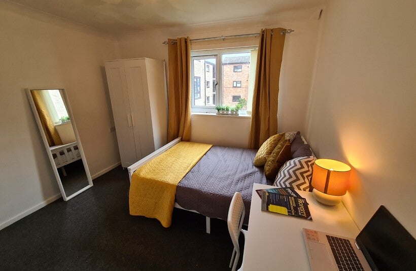 Room Kings Lane in Norwich