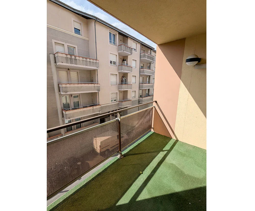 Flat Rue Alsace Lorraine in Millau