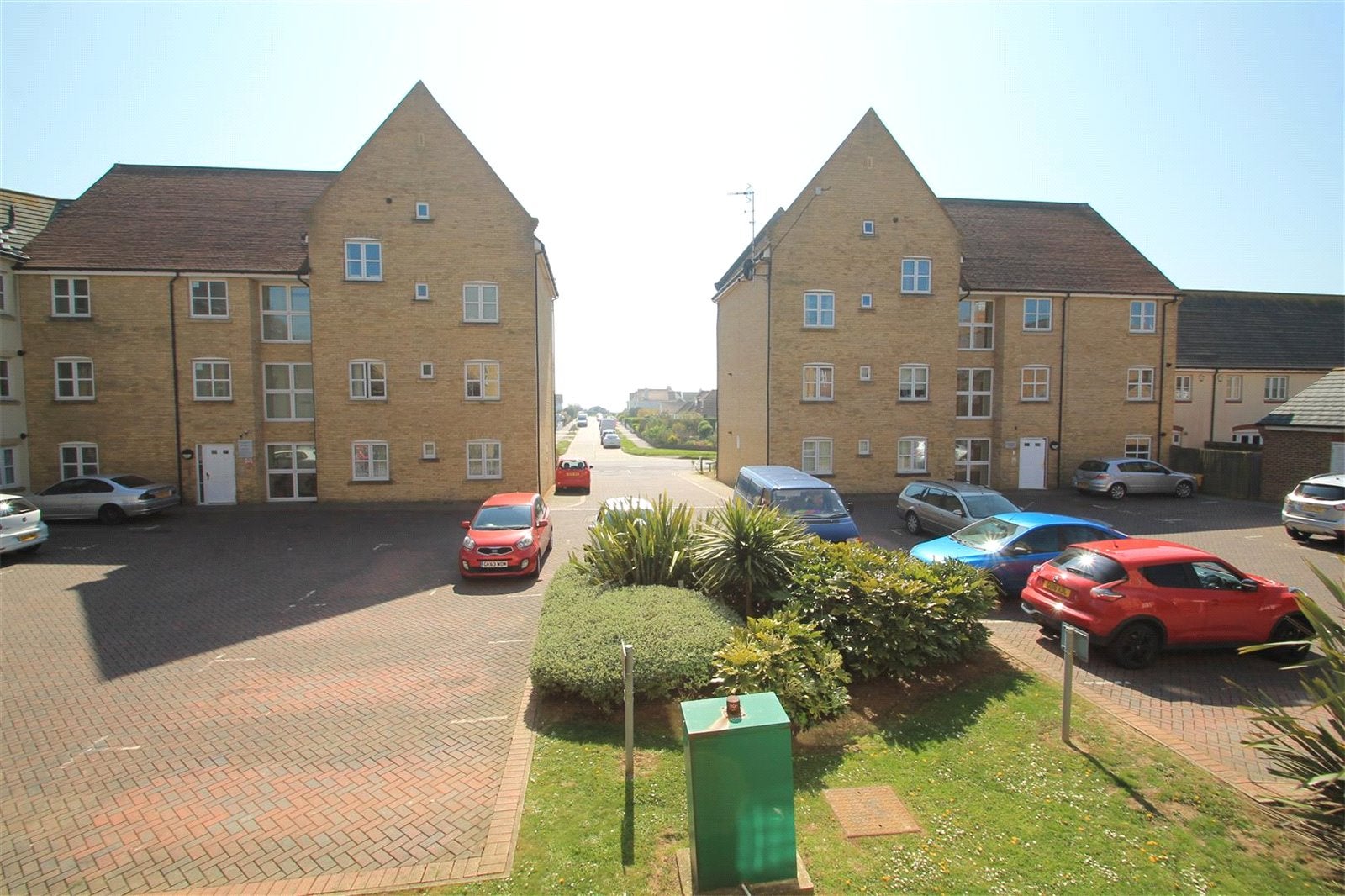 Flat Harriet Place in Adur