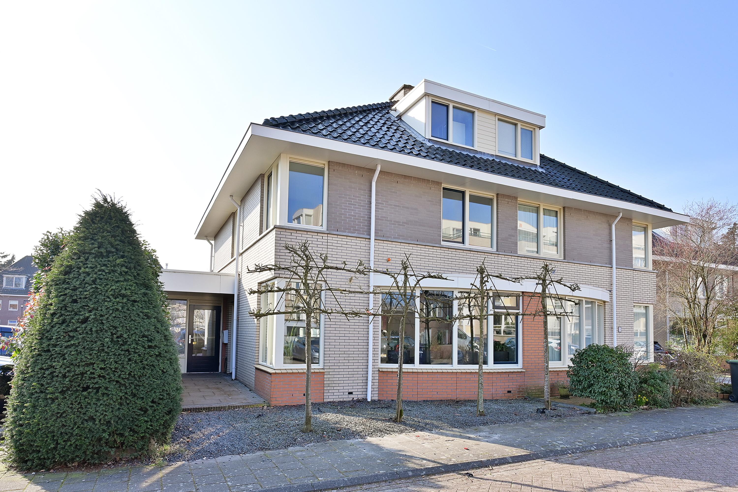 Huis Tensenhof 1 in Soest
