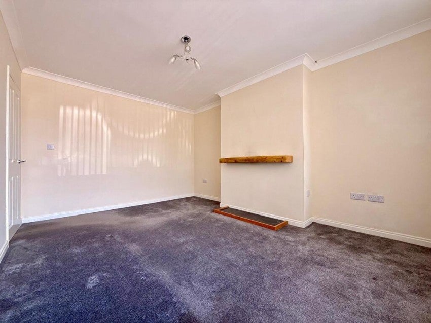 House Aston Drive in Thornaby-on-Tees